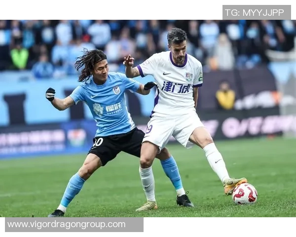 足球明星是否能在篮球场上展现同样的风采与技巧探讨